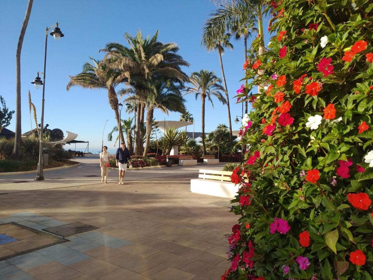 Apartamentos Turísticos Casa de La Borrega Estepona Exterior foto